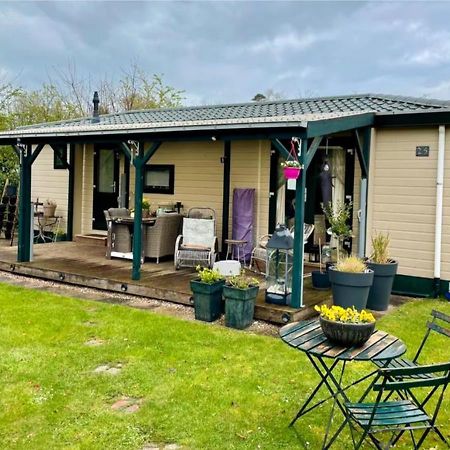 Comfortabel Chalet In Nationaal Park Wateren Buitenkant foto