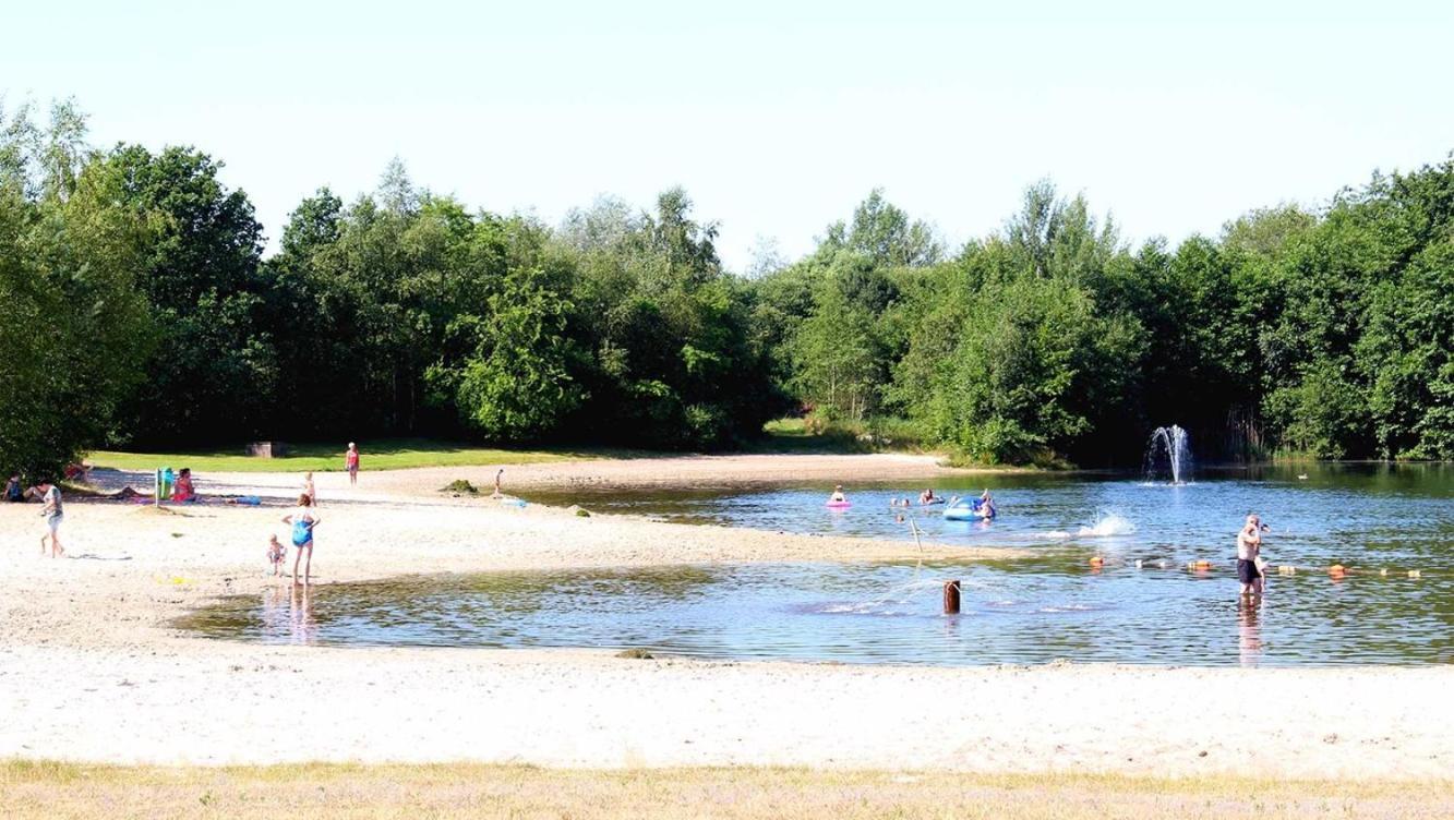 Comfortabel Chalet In Nationaal Park Wateren Buitenkant foto